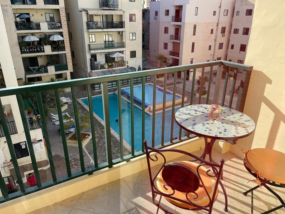 Beautiful Central Apartment With Pool St. Paul's Bay Esterno foto