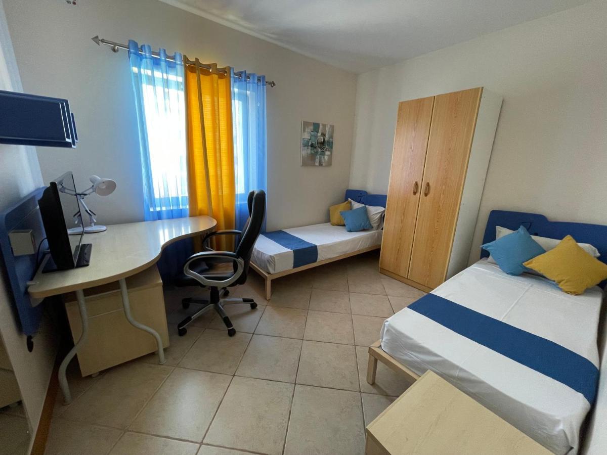 Beautiful Central Apartment With Pool St. Paul's Bay Esterno foto