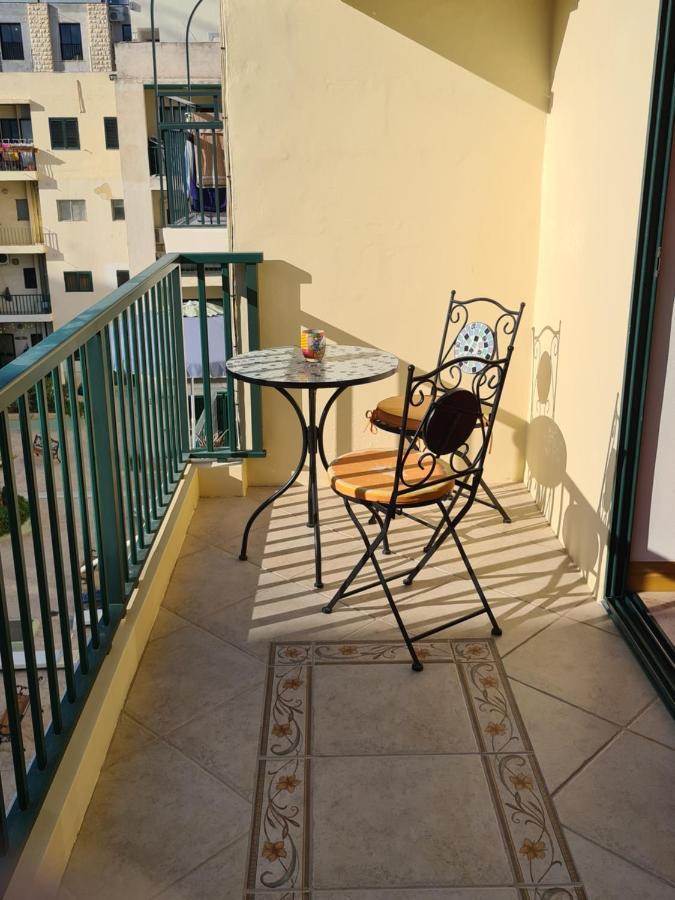 Beautiful Central Apartment With Pool St. Paul's Bay Esterno foto